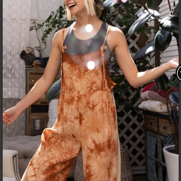 POL CITY CHIC JUMPSUIT - Picture 5 of 5